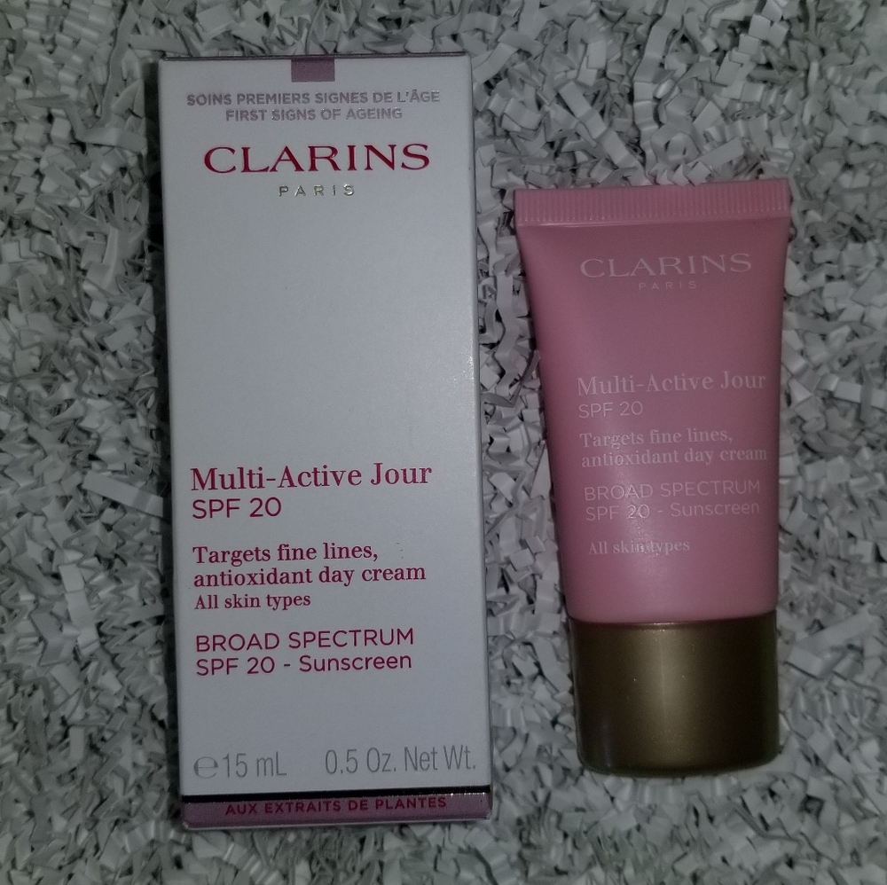 CLARINS